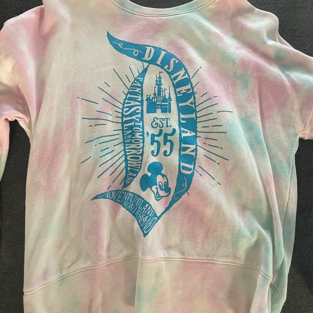 set of 3 Disney sweatshirts!